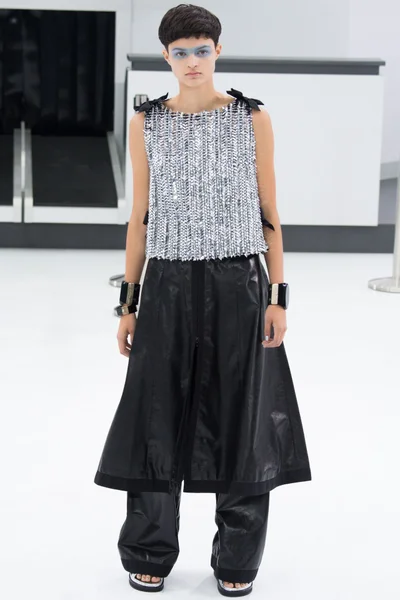 Look 98